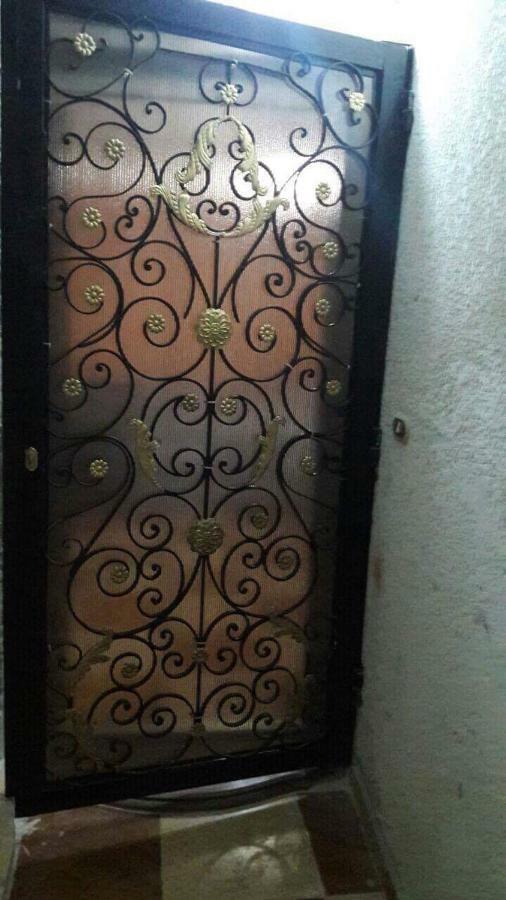 Cozy New 2 Bd Amazing Beach View Next To Hilton Hotel Family Only !العائلات فقط Alexandria Exterior foto